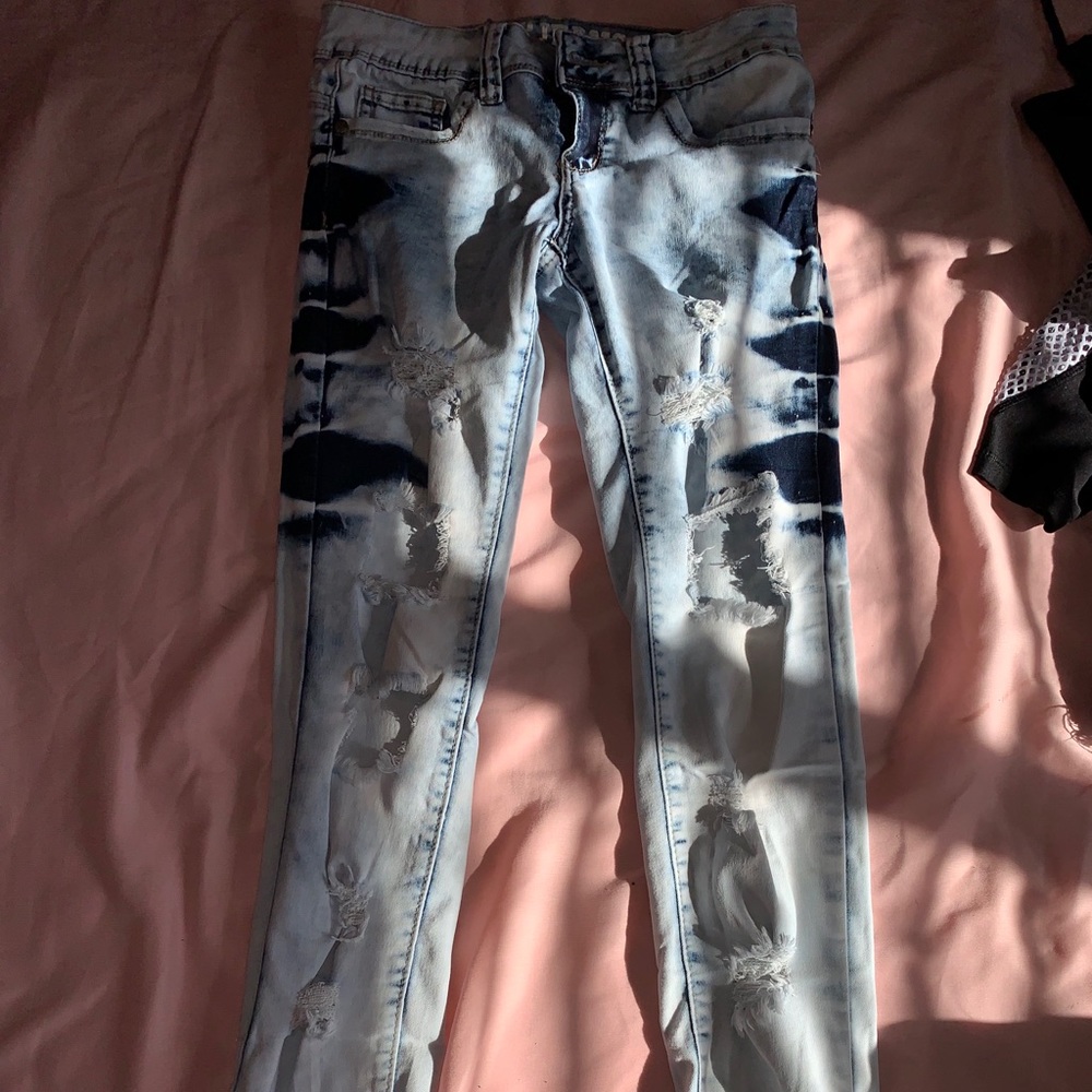 Ripped jeans